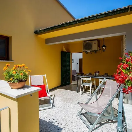 Casa Donatella Apartment